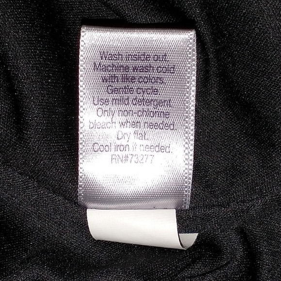 Dress - Picture 8 of 8